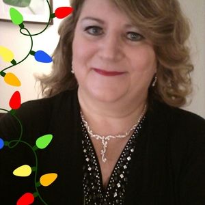 Meet your Posher, Bernadette